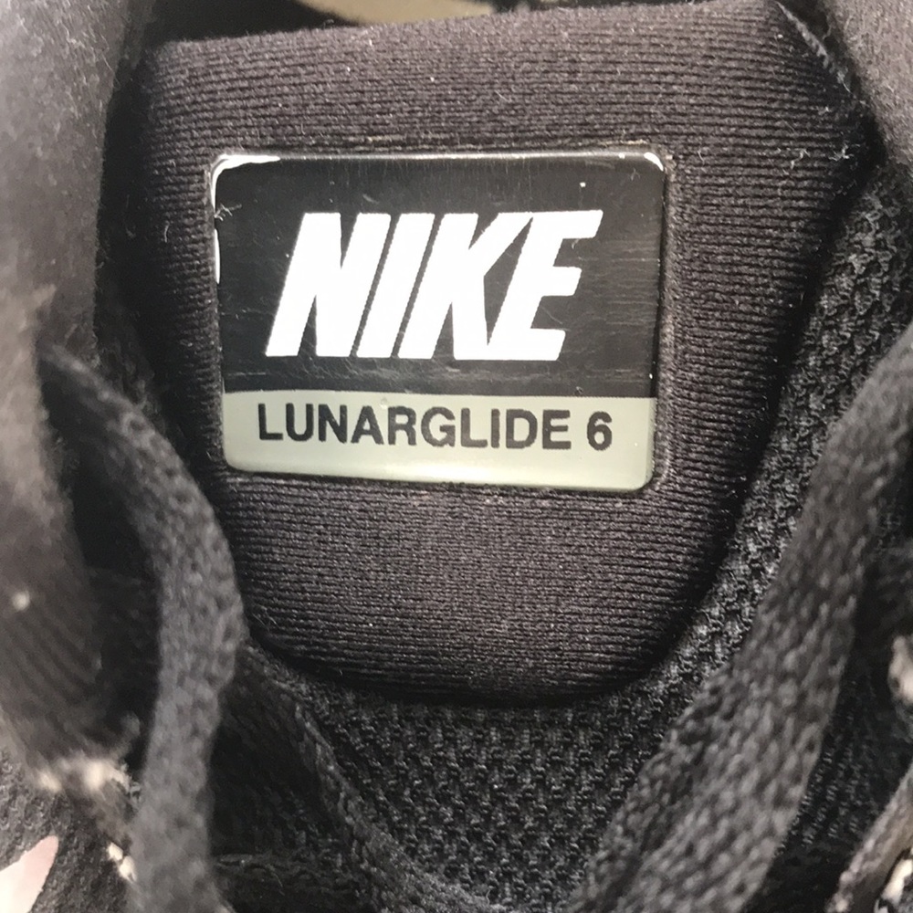 NikeRunning Sneakers - Picture 5 of 6